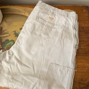 Columbia khaki cargo pants